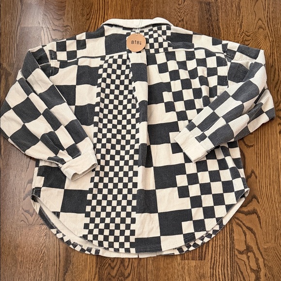 BiBi Checkerboard Shacket in Black & Cream medium - Picture 13 of 13